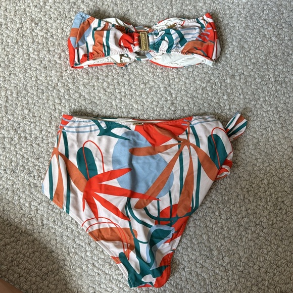PatBo Swimsuit. Size small. Perfect condition! - Picture 5 of 8